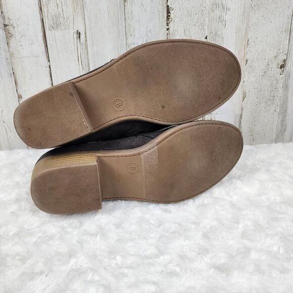 Universal Thread Ankle Perforated Suede Bootie Brown Size 8 - Picture 7 of 9